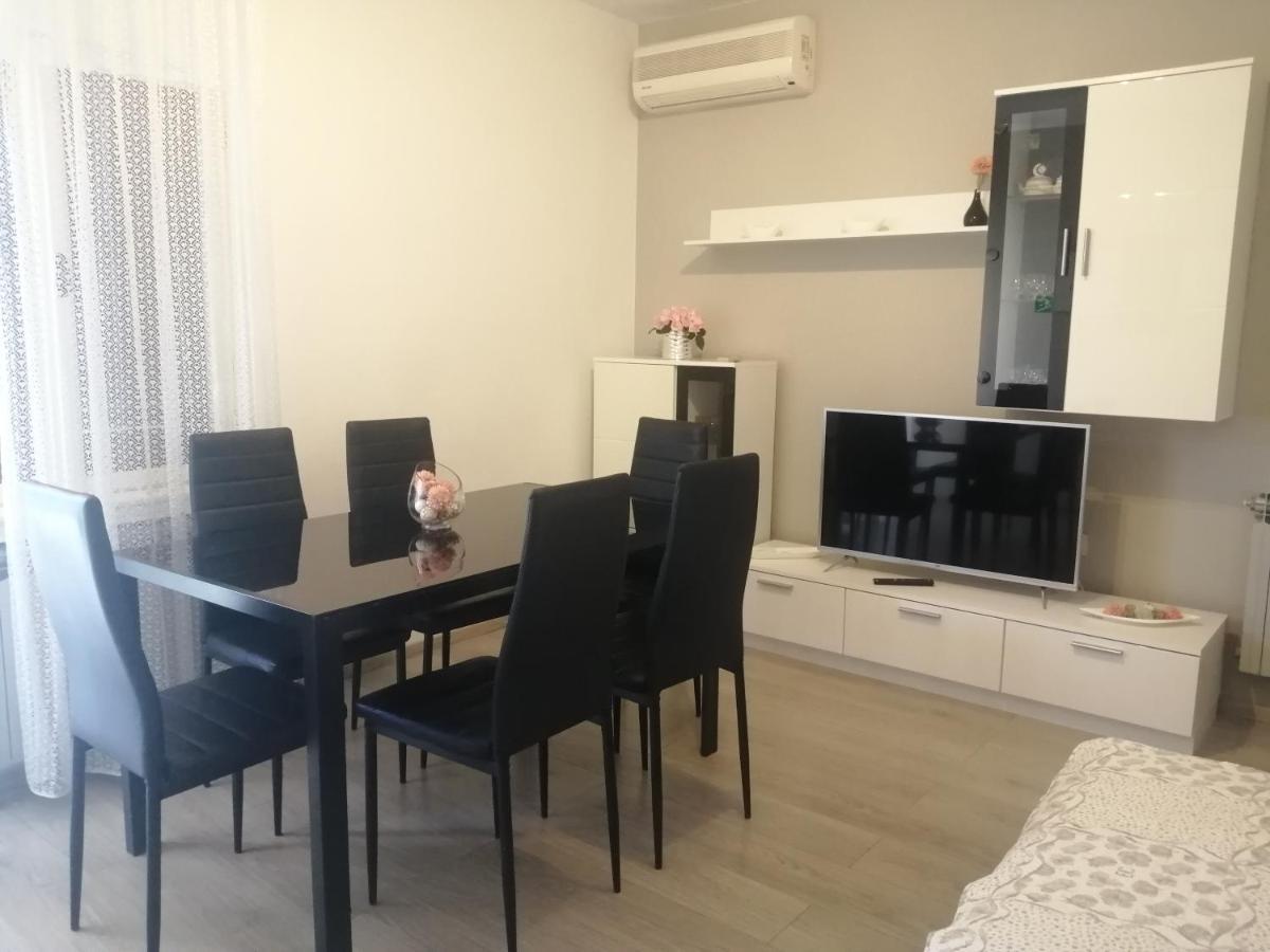 Apartment Vera, 80 M From The Sea Novigrad Istria Exterior foto