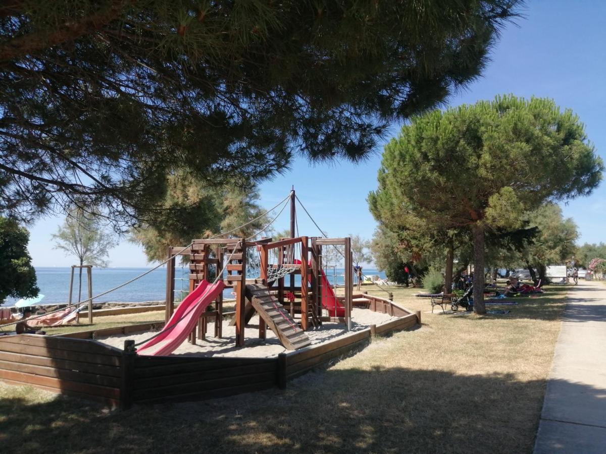 Apartment Vera, 80 M From The Sea Novigrad Istria Exterior foto